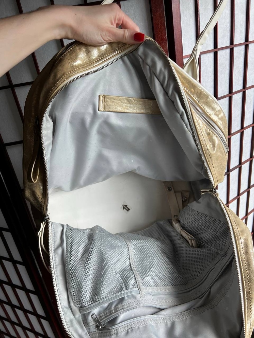 lululemon athletica Gold Metallic Tote with White Trim - Picture 12 of 12